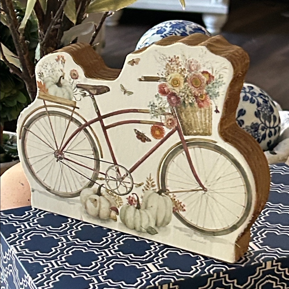 NEW! Shabby Chic Vintage Bicycle Fall Autumn Harvest Pumpkin & Floral Wood Decor